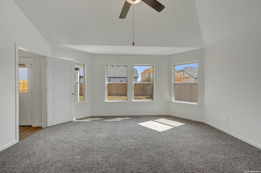 Spacious, unfurnished interior of a new home in Meadows at Clear Springs, New Braunfels (Image 47). Spacious, unfurnished interior of a new home in Meadows at Clear Springs, New Braunfels (Image 47).