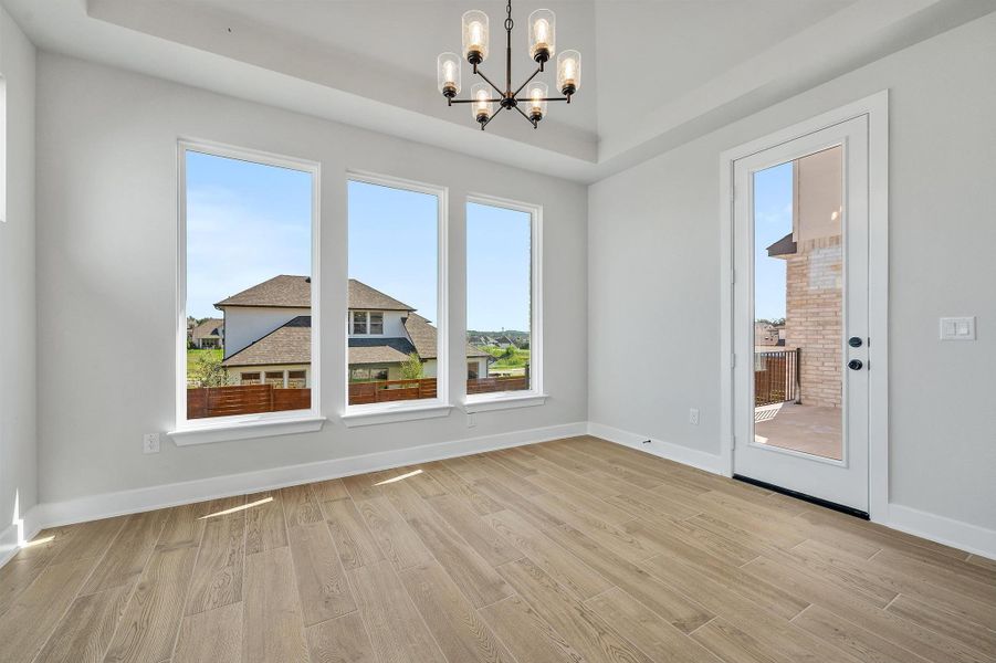 Spacious, unfurnished interior of a new home in Provence, Austin (Image 14).