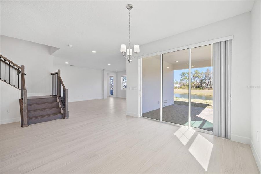 Spacious, unfurnished interior of a new home in , Winter Garden (Image 40).