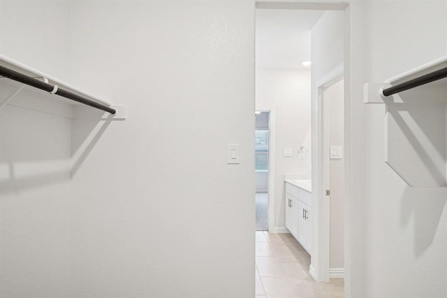 Spacious, unfurnished interior of a new home in Simpson Crossing - Spring Series, McKinney (Image 20). Spacious, unfurnished interior of a new home in Simpson Crossing - Spring Series, McKinney (Image 20).