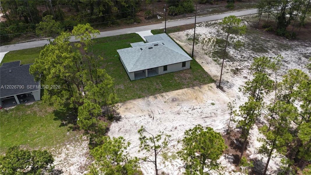 Image 28 of a home in .