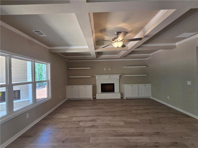 Spacious, unfurnished interior of a new home in , Bethlehem (Image 19).