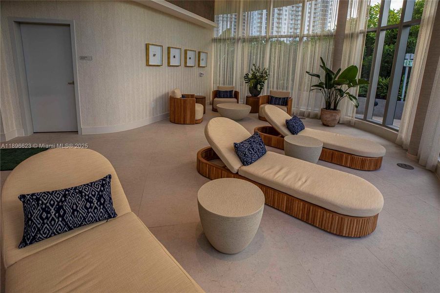 Community amenities in , Miami (Image 76). Community amenities in , Miami (Image 76).