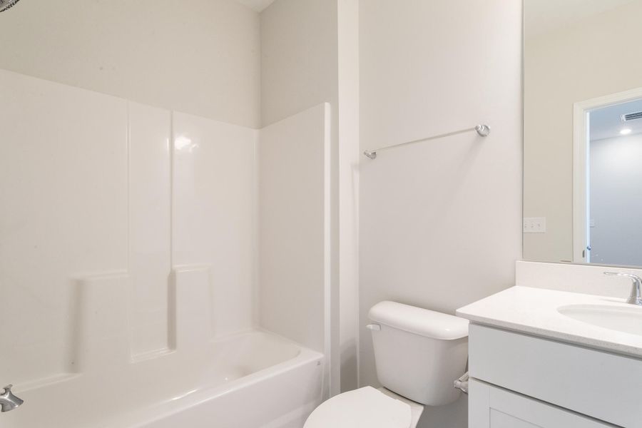 Image 18 of a home in Six Oaks.