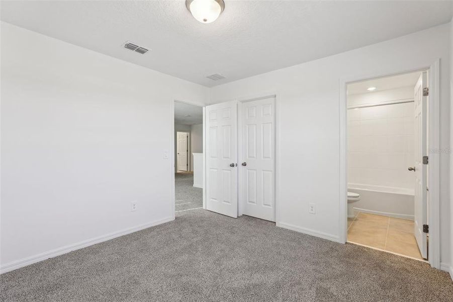 Spacious, unfurnished interior of a new home in The Meadow at Crossprairie, St. Cloud (Image 39).