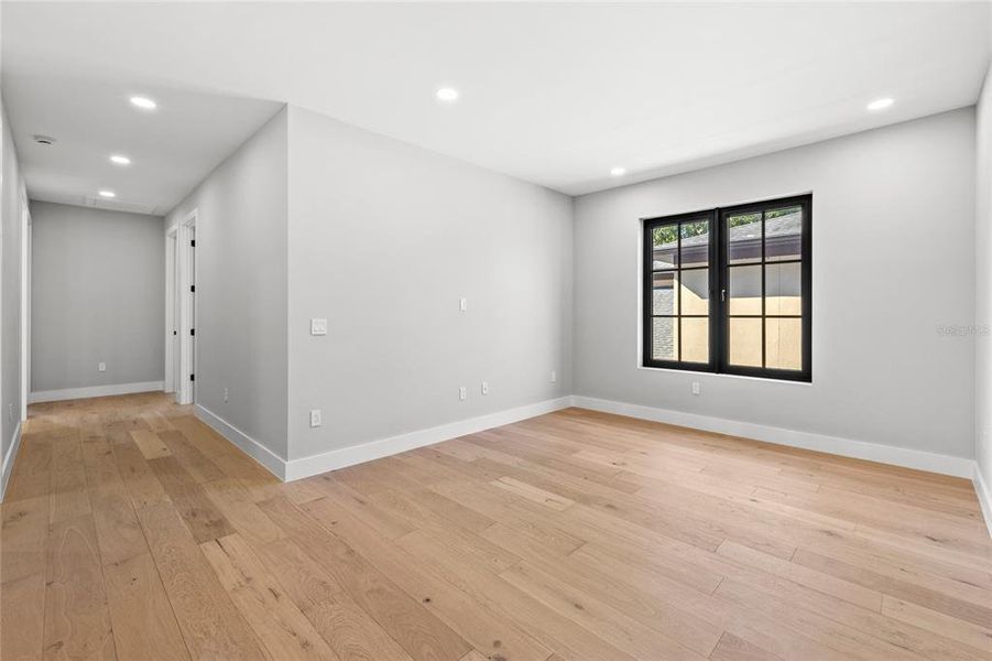 Spacious, unfurnished interior of a new home in , Orlando (Image 26). Spacious, unfurnished interior of a new home in , Orlando (Image 26).