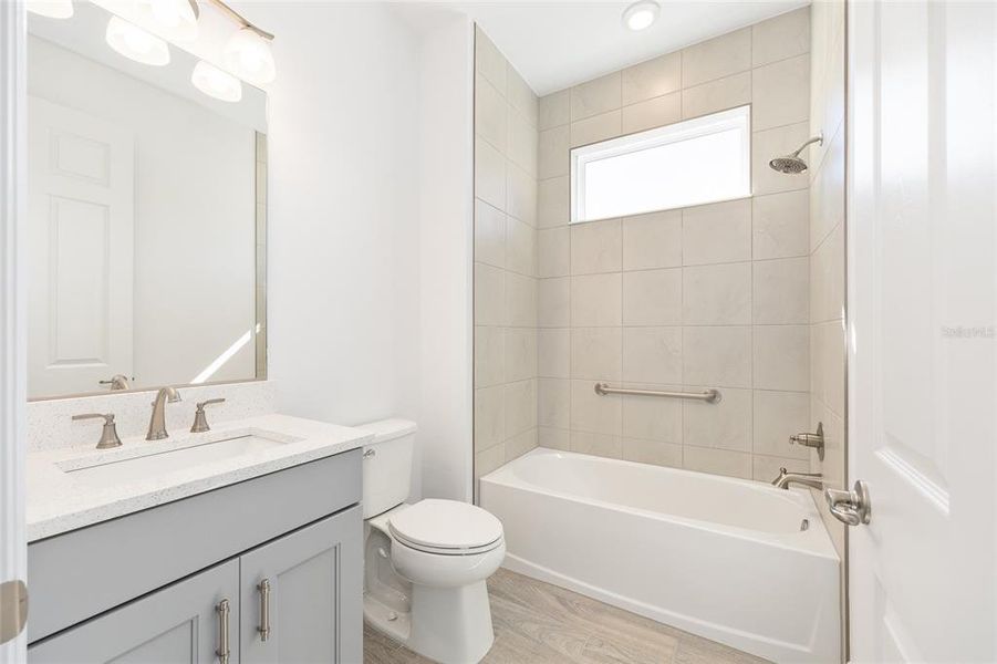 Furnished interior view inside a new home in , Ocala (Image 5).