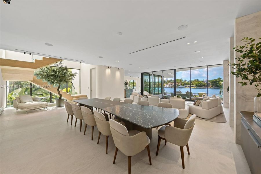 Community amenities in , Miami Beach (Image 48). Community amenities in , Miami Beach (Image 48).
