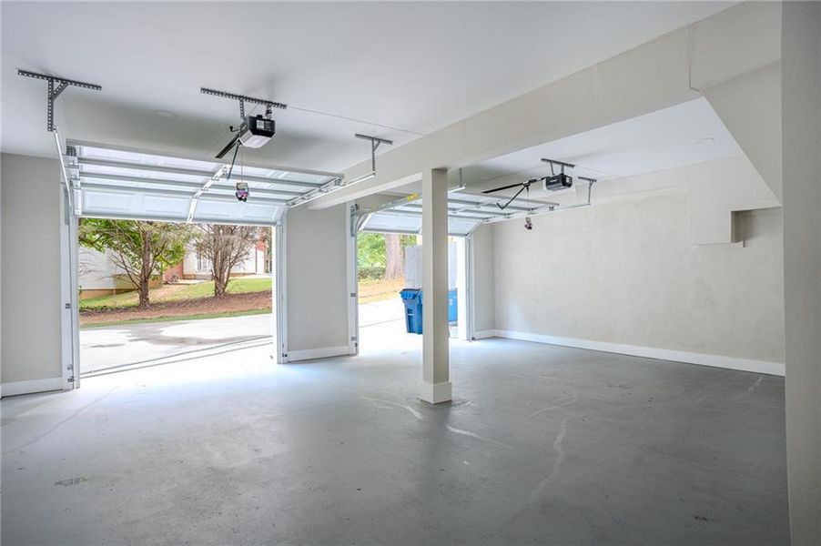 Spacious, unfurnished interior of a new home in , Covington (Image 45).
