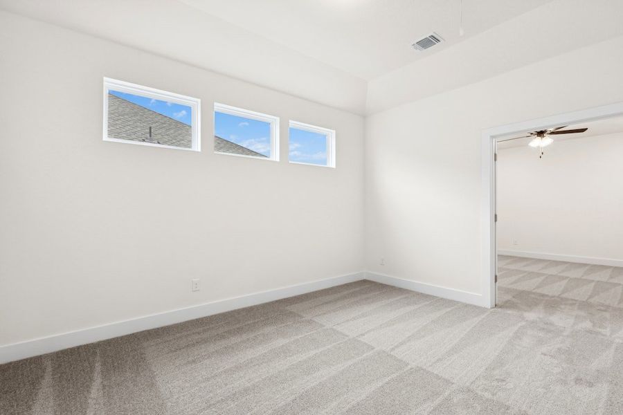 Spacious, unfurnished interior of a new home in Blackhawk, Pflugerville (Image 29).