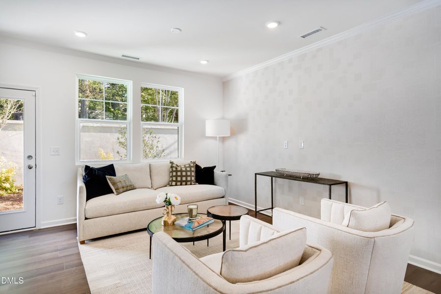 SUN_CrescentTownes_Pic_Savannah_15