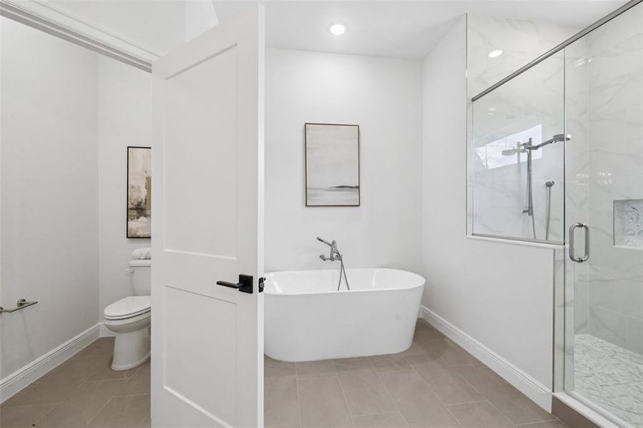 Furnished interior view inside a new home in , Tampa (Image 34).