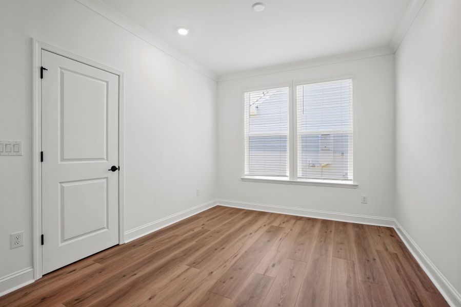 Spacious, unfurnished interior of a new home in Carolina Riverside, Belmont (Image 34).