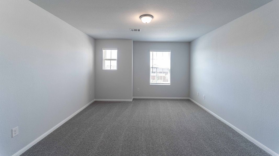 Spacious, unfurnished interior of a new home in Briarwood, Elgin (Image 44).