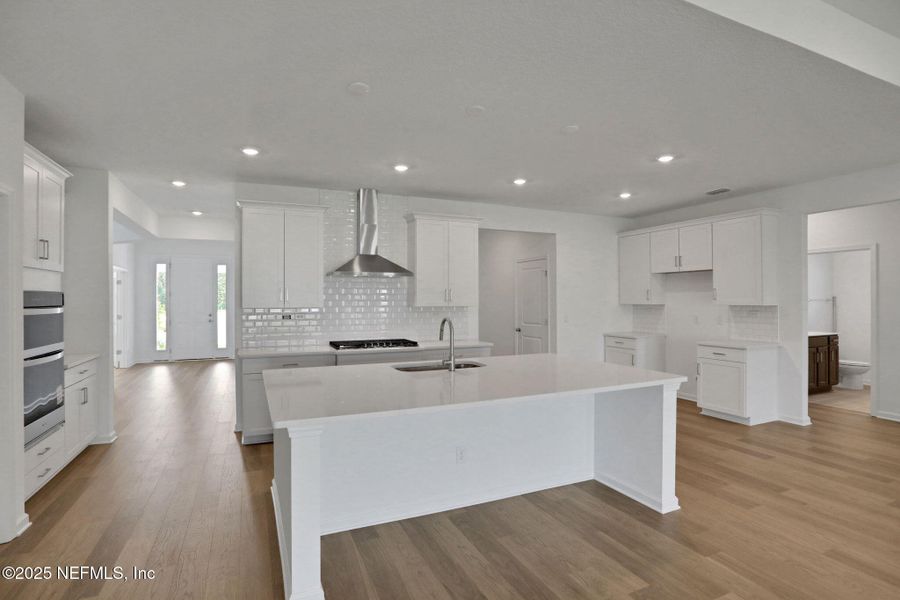 Furnished interior view inside a new home in Jennings Farm, Middleburg (Image 15).