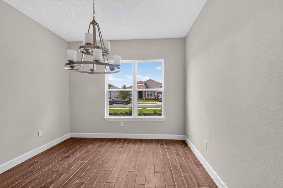 Image 12 of a home in Westview Community Group Page.