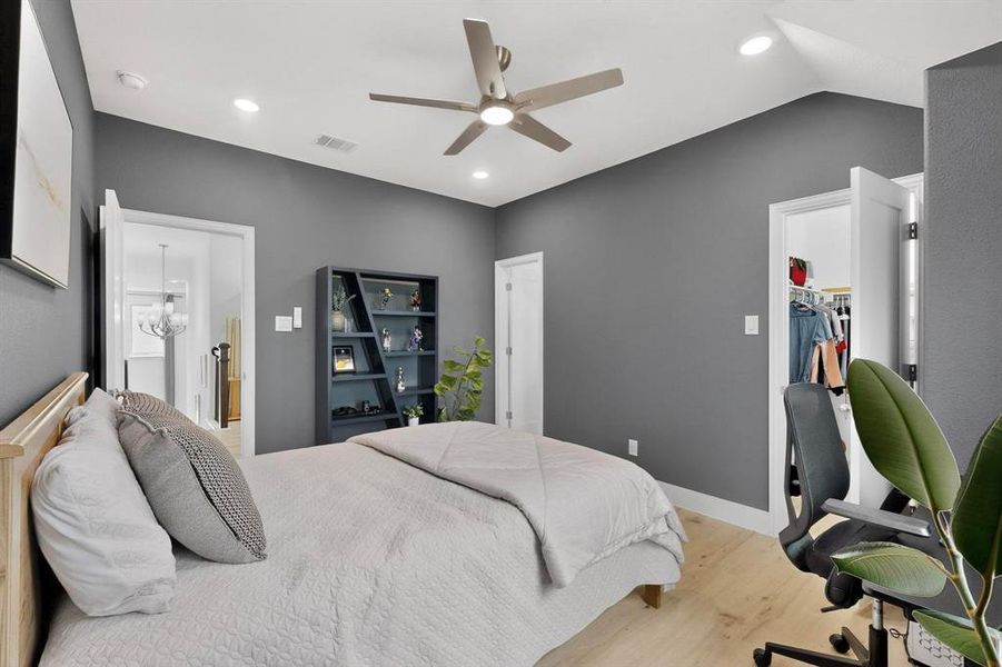 Furnished interior view inside a new home in , Celina (Image 24).