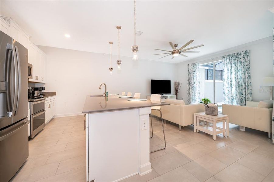 Furnished interior view inside a new home in , Kissimmee (Image 10).