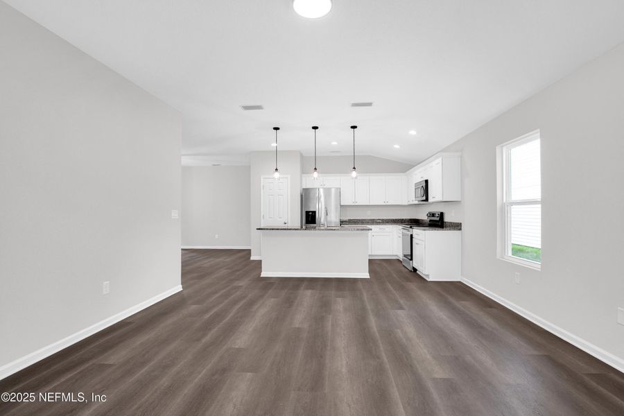 Spacious, unfurnished interior of a new home in , Palatka (Image 17). Spacious, unfurnished interior of a new home in , Palatka (Image 17).