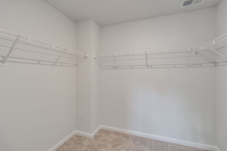 Spacious, unfurnished interior of a new home in Bluefield, Lexington (Image 26). Spacious, unfurnished interior of a new home in Bluefield, Lexington (Image 26).