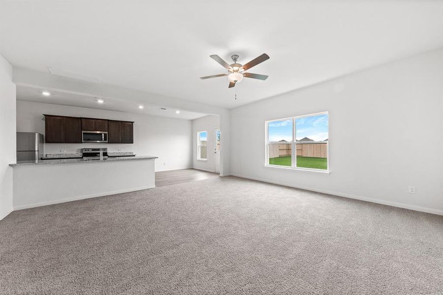 Spacious, unfurnished interior of a new home in , Fort Worth (Image 5).