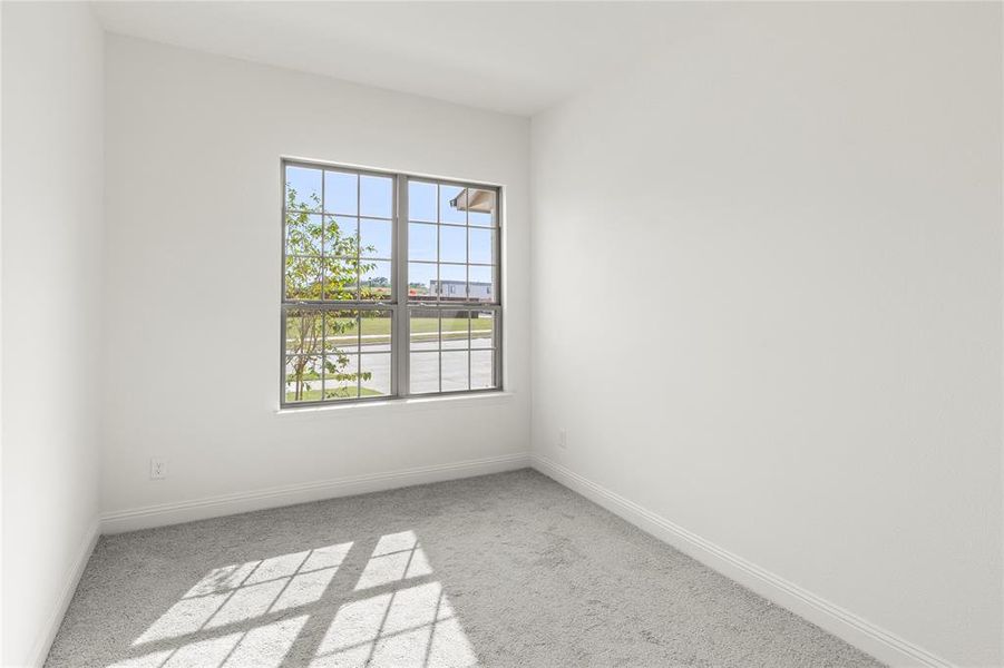 06. 332 Bay Laurel - Bed 2