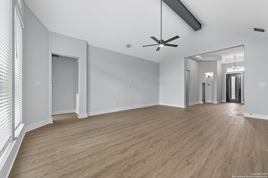 Spacious, unfurnished interior of a new home in The Reserve at Potranco Oaks, Castroville (Image 20).