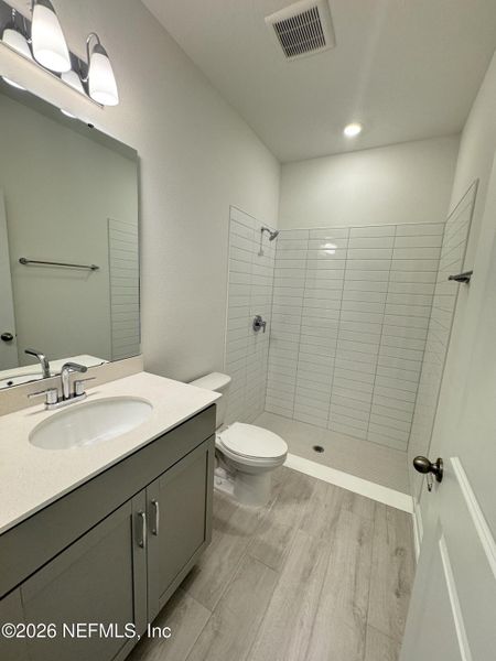 Furnished interior view inside a new home in Hyland Trail, Green Cove Springs (Image 7).
