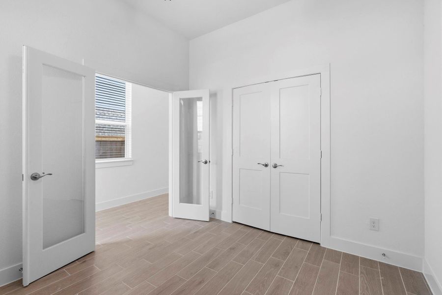 Spacious, unfurnished interior of a new home in Emory Glen, Magnolia (Image 17).