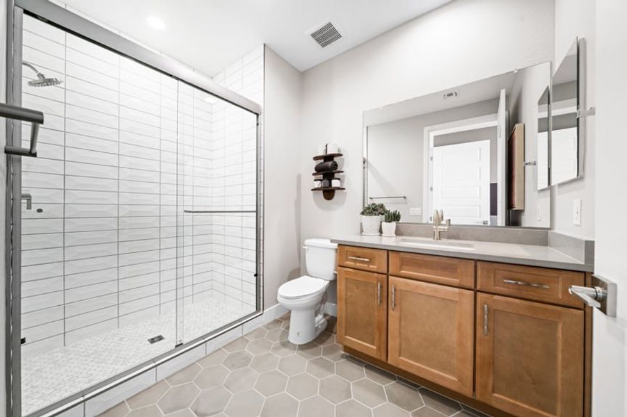 Representative furnished interior of a home built from the Sunrise by Taylor Morrison in Ovation at Meridian 55+, Queen Creek (Image 26).