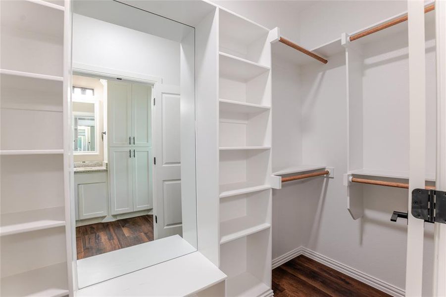 Furnished interior view inside a new home in , Tolar (Image 9). Furnished interior view inside a new home in , Tolar (Image 9).