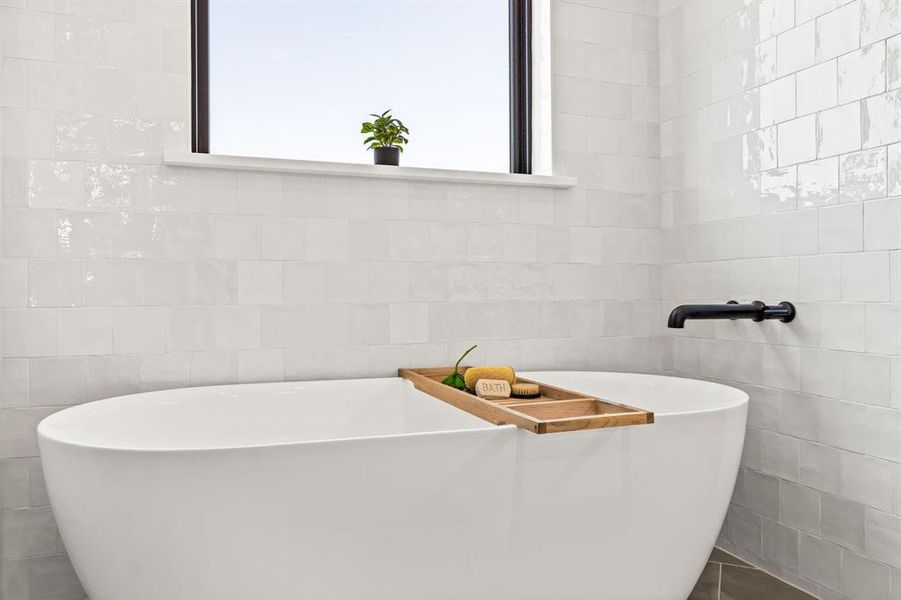 Freestanding Soaking Tub