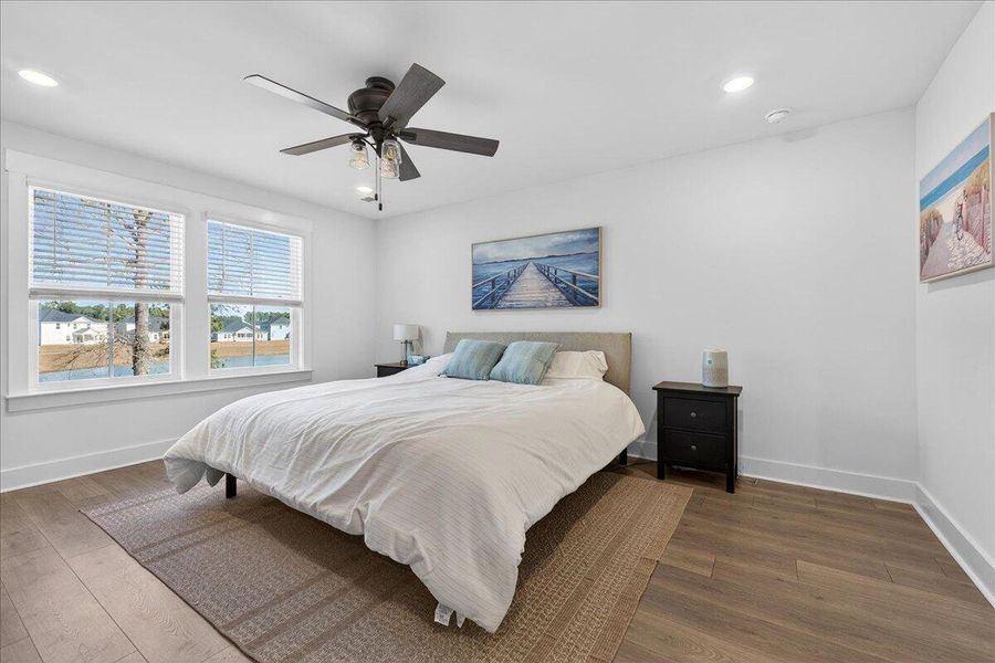Furnished interior view inside a new home in The Coves at Lakes of Cane Bay, Summerville (Image 16). Furnished interior view inside a new home in The Coves at Lakes of Cane Bay, Summerville (Image 16).