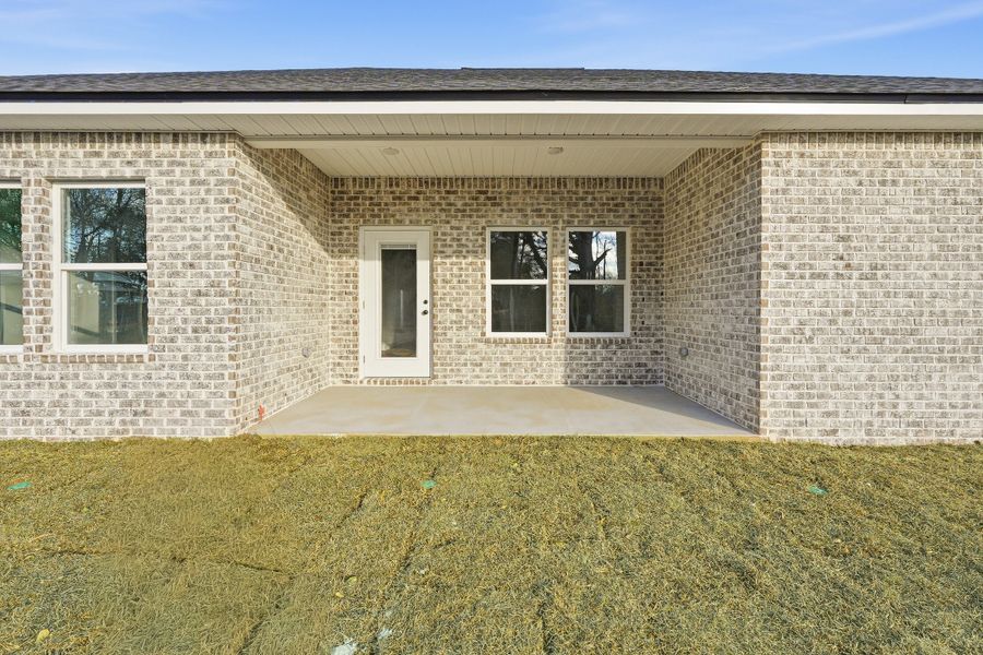 Exterior details and patio area of a home in Barton's Bend, Crestview (Image 29). Exterior details and patio area of a home in Barton's Bend, Crestview (Image 29).