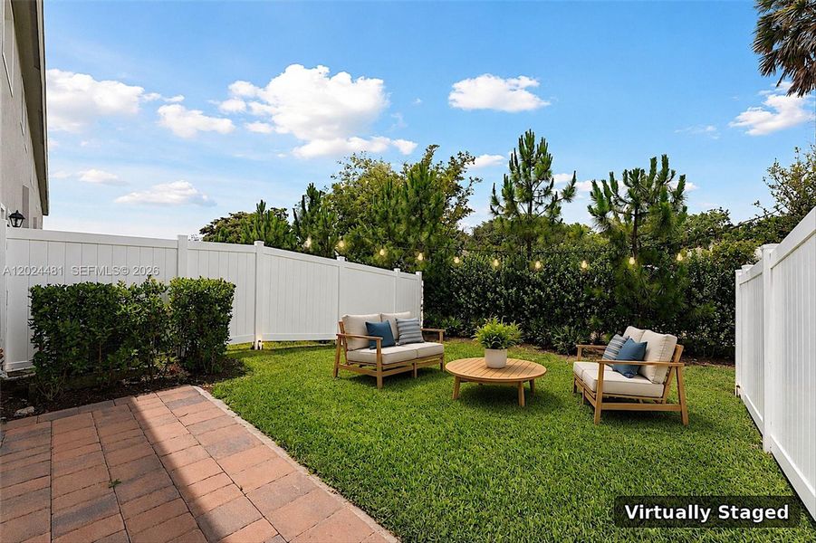 Exterior details and patio area of a home in , Lake Worth (Image 31). Exterior details and patio area of a home in , Lake Worth (Image 31).