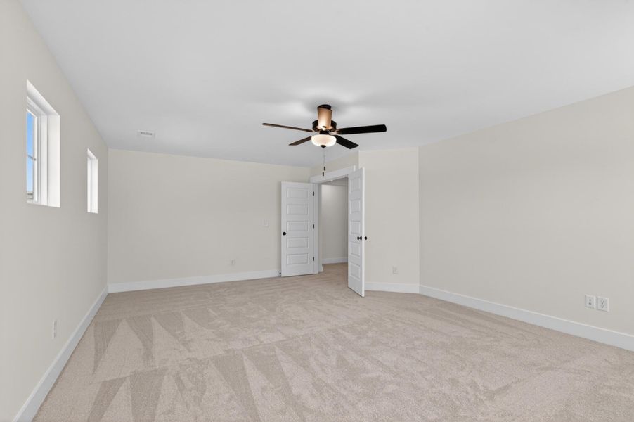 Spacious, unfurnished interior of a new home in Colleton Park, Aiken (Image 19). Spacious, unfurnished interior of a new home in Colleton Park, Aiken (Image 19).