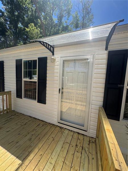 Exterior details and patio area of a home in , Trenton (Image 14).