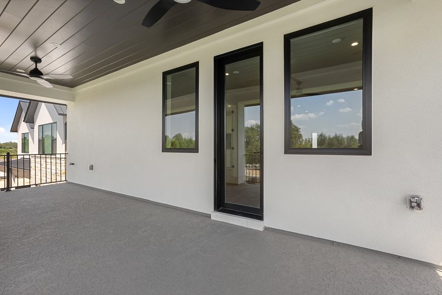 Spacious, unfurnished interior of a new home in Milky Way at River Place, Austin (Image 27).