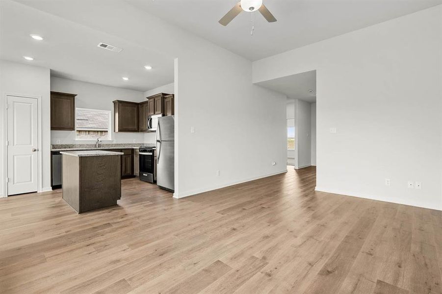 Interior finishes may differ, than shown in photos Interior finishes may differ, than shown in photos