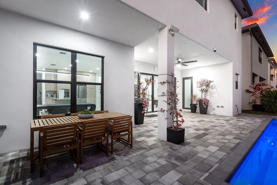 007-8366EssexCountryClubDrive-BocaRaton-