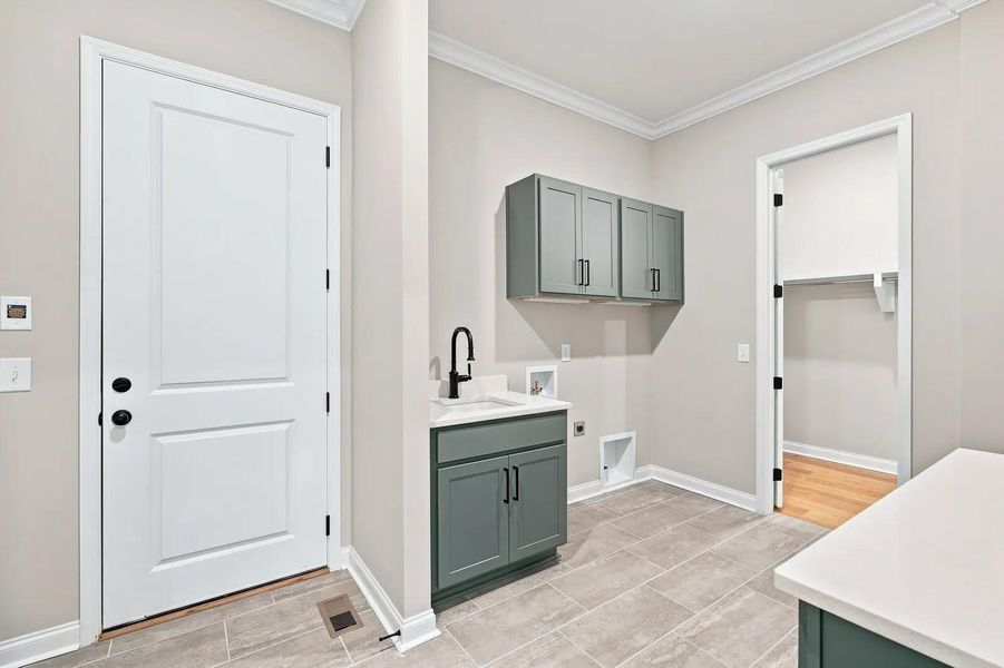 Monroe B Laundry room Monroe B Laundry room