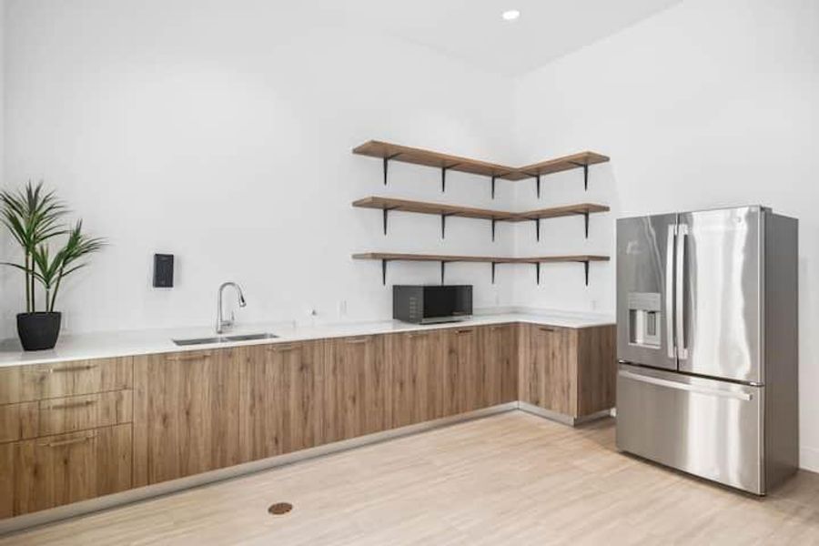 Furnished interior view inside a new home in , Davenport (Image 18).