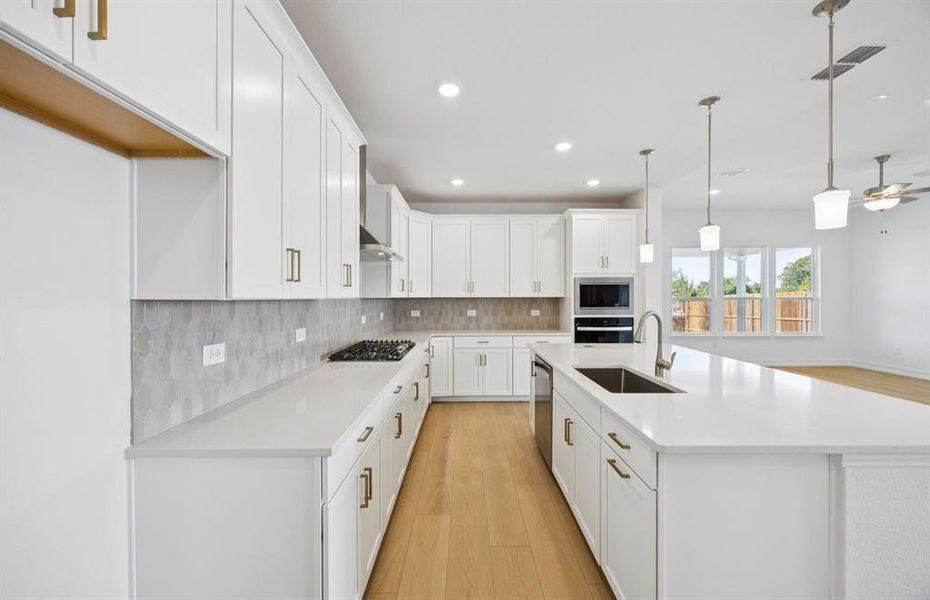 Abundant cabinet space in kitchen Abundant cabinet space in kitchen