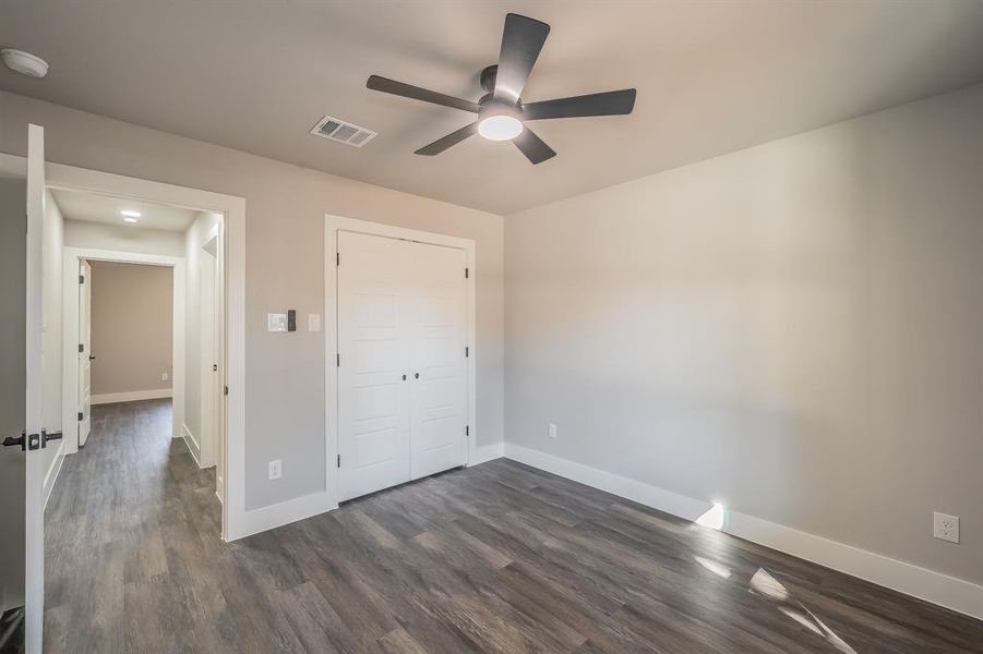 Spacious, unfurnished interior of a new home in , Alvarado (Image 29).