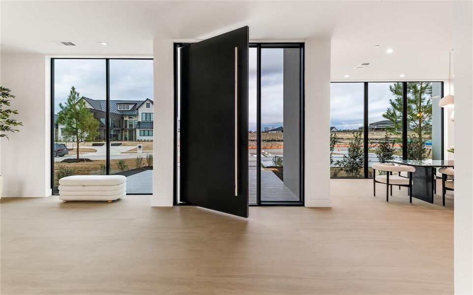 Spacious, unfurnished interior of a new home in , Heath (Image 19).