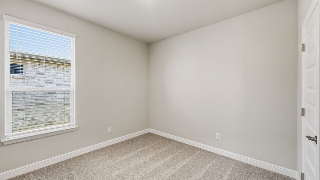 Spacious, unfurnished interior of a new home in Legado, Cleburne (Image 15).