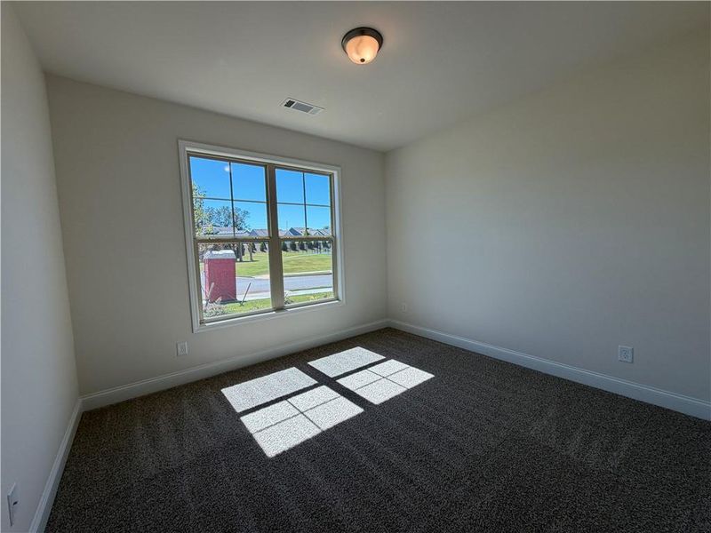 Spacious, unfurnished interior of a new home in , Jefferson (Image 30).