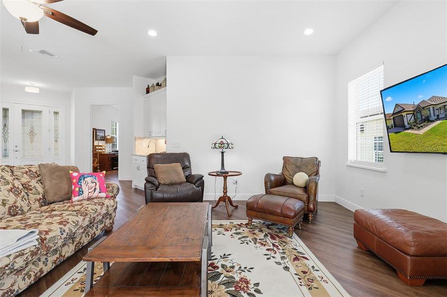 Furnished interior view inside a new home in , Homosassa (Image 24). Furnished interior view inside a new home in , Homosassa (Image 24).