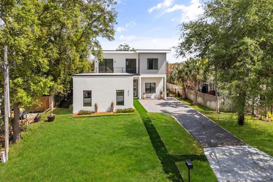 Image 56 of a home in .