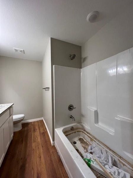 Image 28 of a home in . Image 28 of a home in .